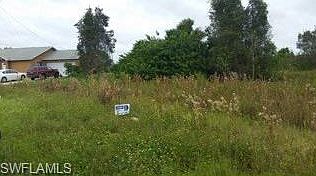 2nd image of 579 Pierre Cir