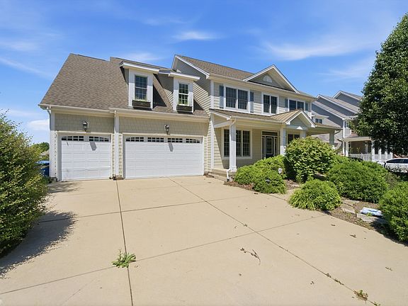 4th image of 125 Goldenrod Dr