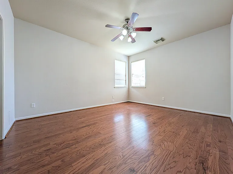 6038 Starbrook Creek Dr — Photo 13