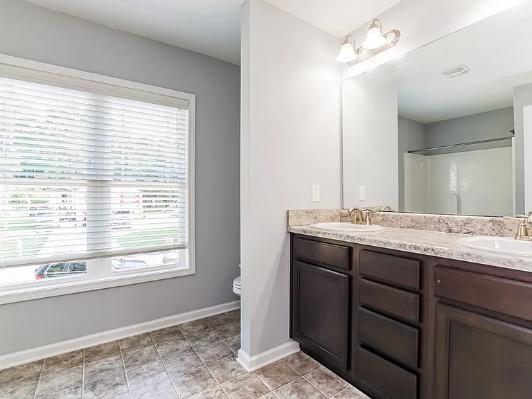 119 Oakdale Ave — Photo 11