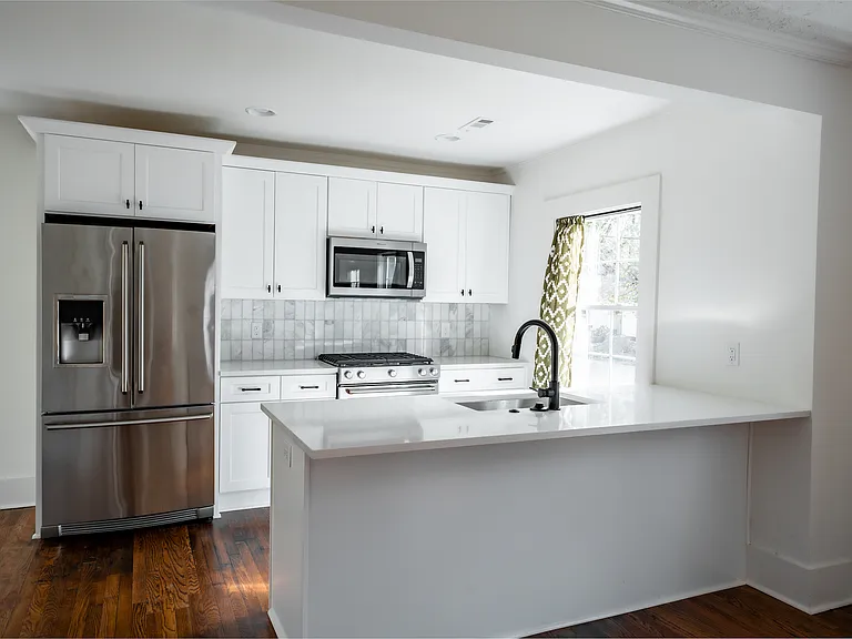 2692 Knox St NE — Photo 2