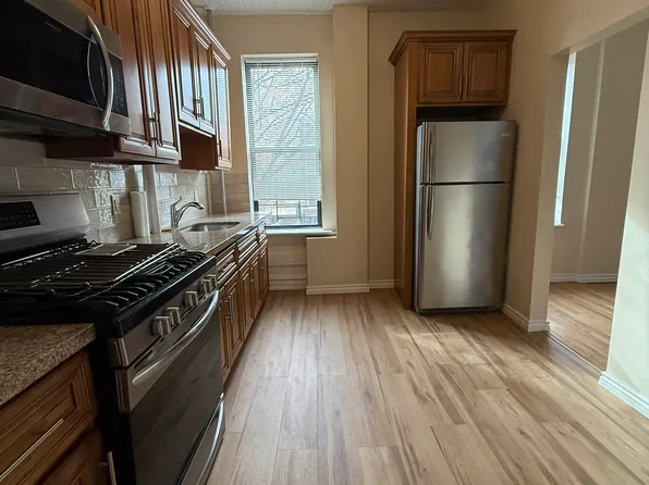 479 Ovington Avenue image 1 of 12