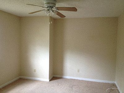 4th image of 1006 Pine Tree Ct APT A