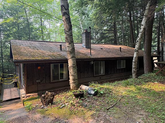 2nd image of N8840 W Pickerel Lake Rd