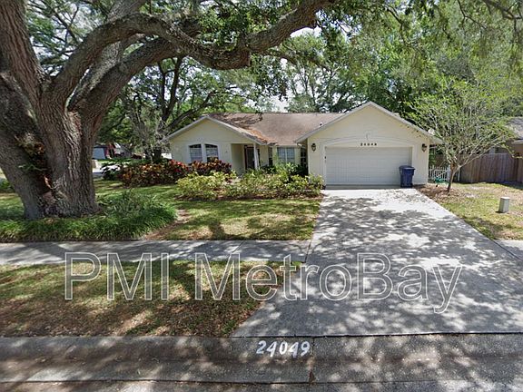 3rd image of 24049 Landing Dr