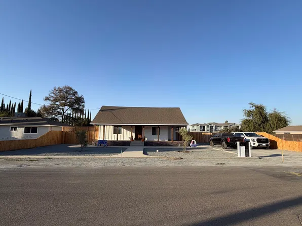 590 Oleander Ave, Lemoore, CA 93245