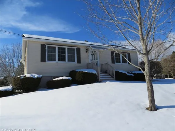 20 Edward St, Augusta, ME 04330