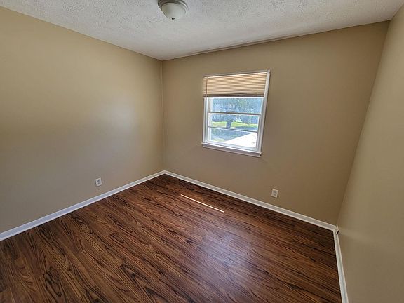 4th image of 2436 3rd Ave APT 11