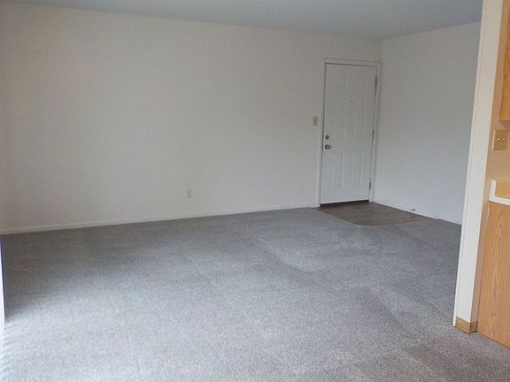 5th image of 1620 Fairchild Ave APT 5