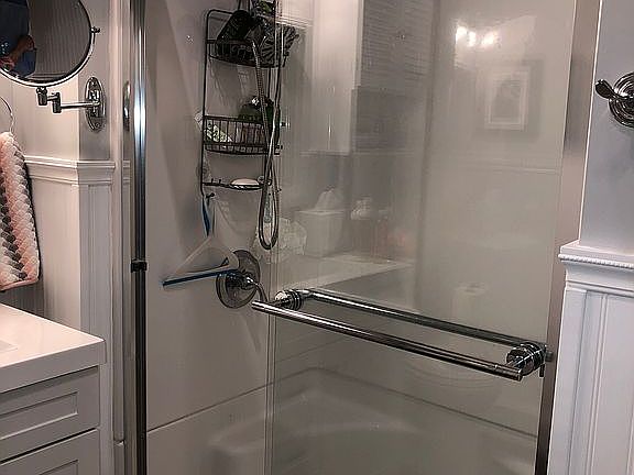 3rd image of 206 Calhoun St