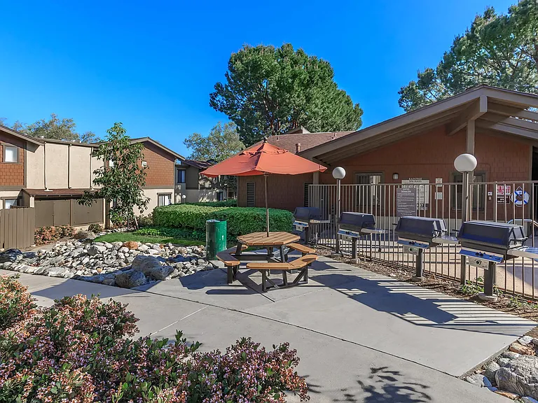 Raintree Apartment Homes — Photo 14