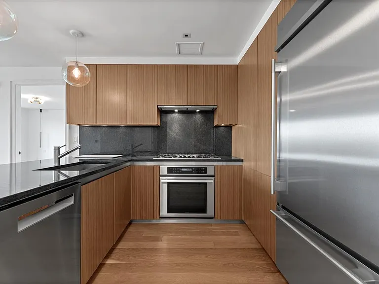 1280 5th Ave #10B — Photo 6