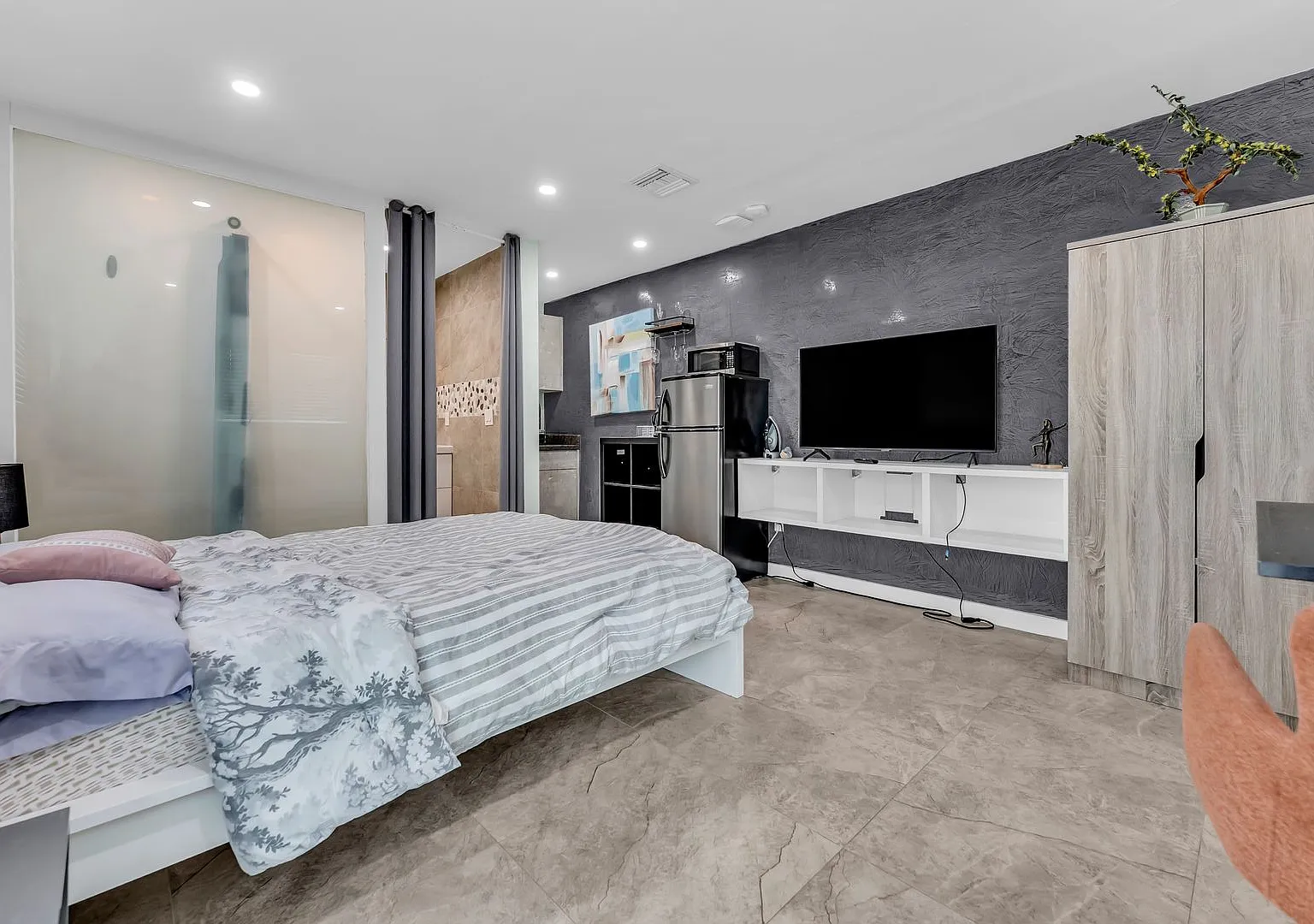Prospect Gardens Apartments LLC — Photo 2