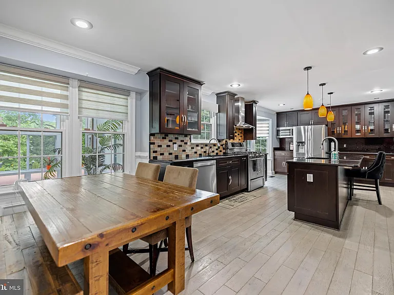 13908 Pleasant Grove Ct — Photo 4