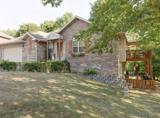 805 S 14th Ave, Ozark, MO 65721