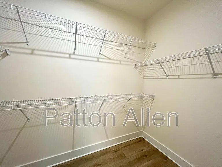 117 N Christie Ct — Photo 20