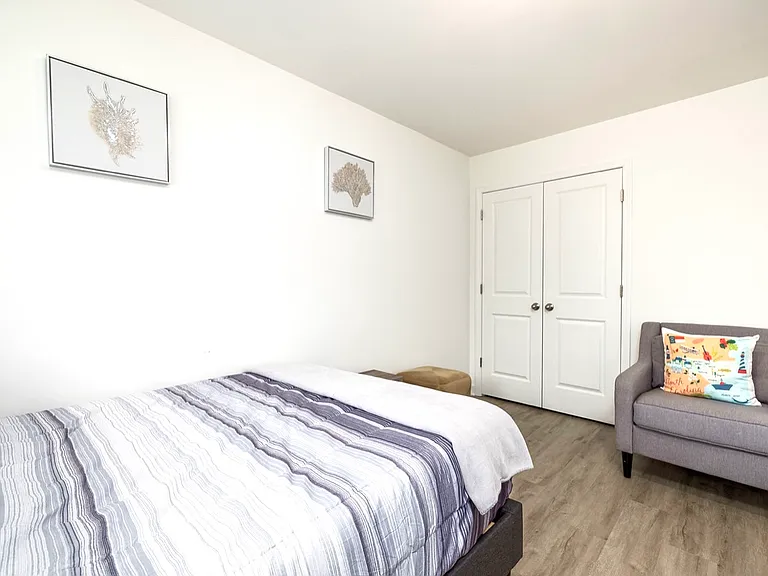 237 Hudson Dr — Photo 23
