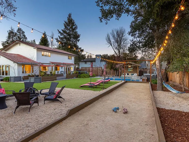 610 Harvest Ln — Photo 47