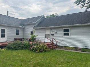 709 W Market St, Warsaw, IN 46580