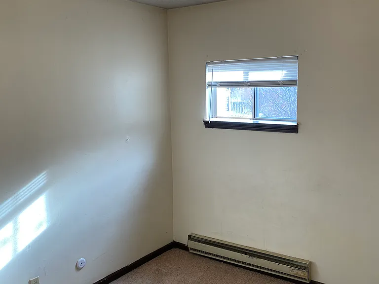 702 Crescent Dr #10 — Photo 6