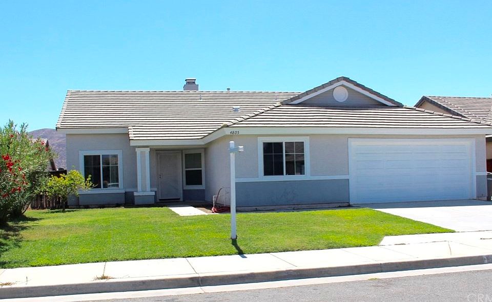 1st image of 4805 Woods Ln