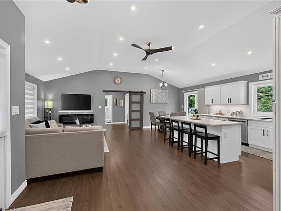 4th image of 1874 Windham Ln #7