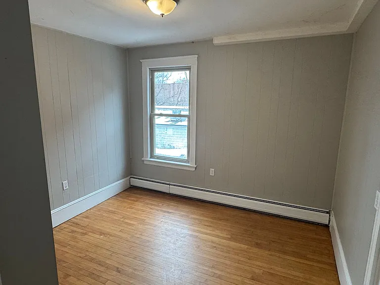 135 Lafayette Sq — Photo 28