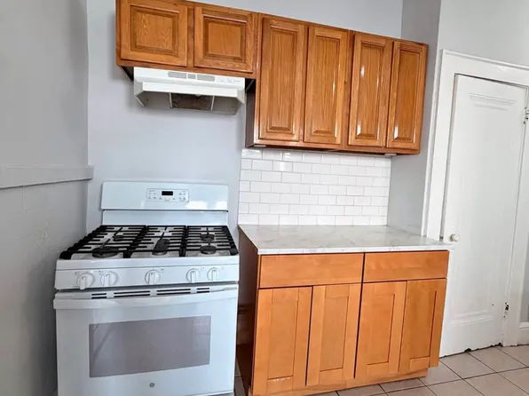 303 Hobson St, Newark, NJ