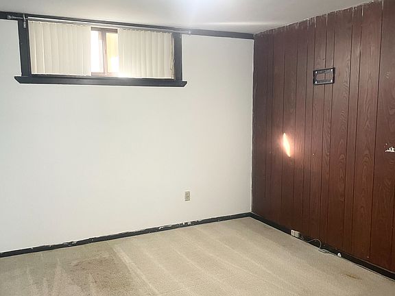 5th image of 26 Flintwick Dr #Basement
