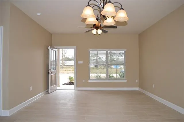128 Oak Dr — Photo 7