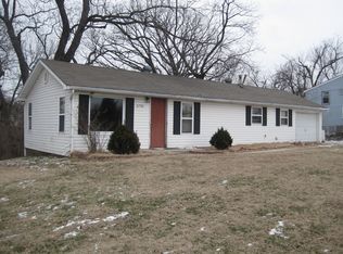 6700 Blue Pkwy, Kansas City, MO 64129