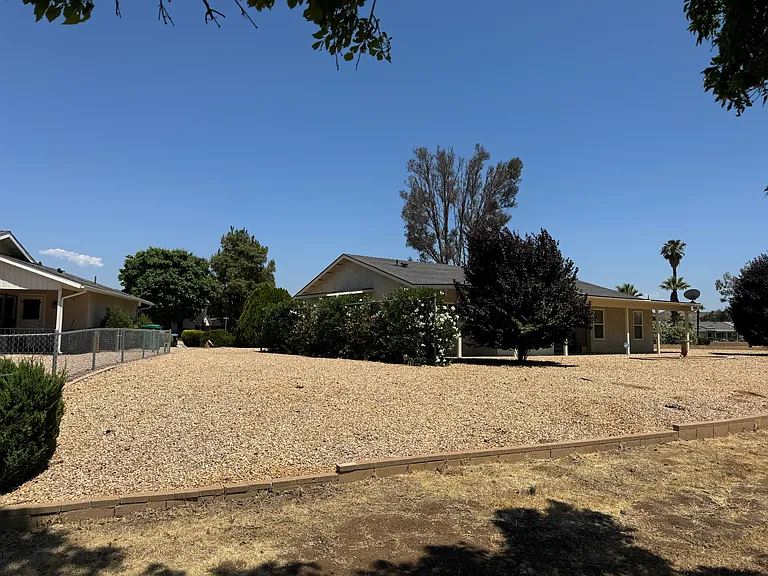27741 Camden Way — Photo 4