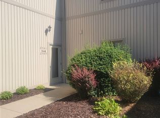 2543 Kimberly Ln #20A, Westlake, OH 44145