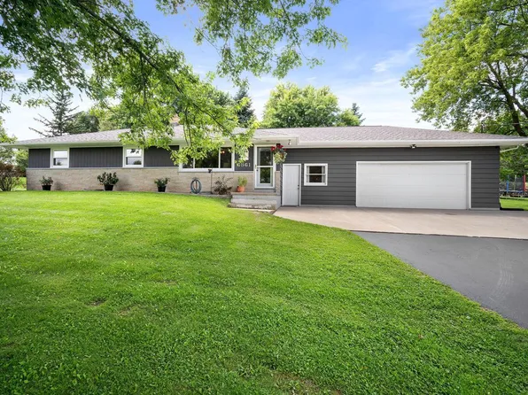 6361 Nabob DRIVE, West Bend, WI 53095