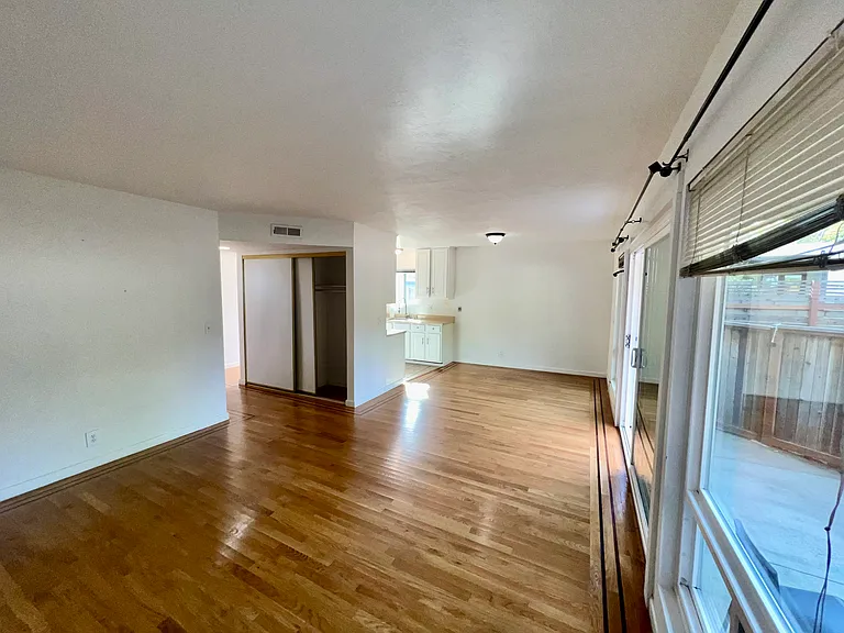 1222 Sir Francis Drake Blvd — Photo 8