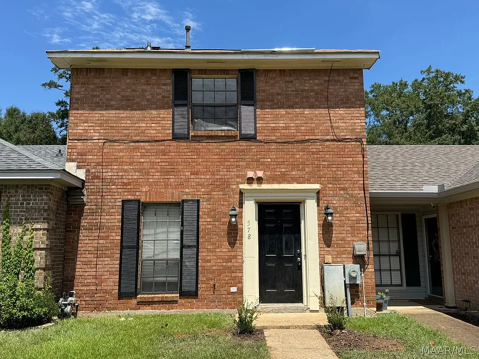 578 Hollow Wood Rd