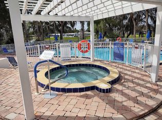 65 Lattice Dr #475, Leesburg, FL 34788