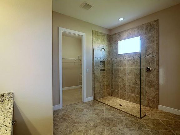 5th image of 386 Padova Way