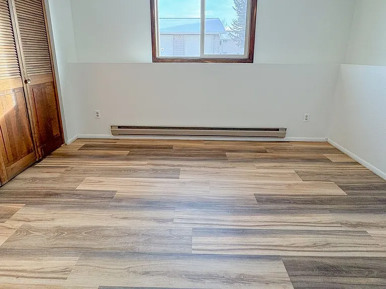 1283 Sugarview Dr — Photo 15