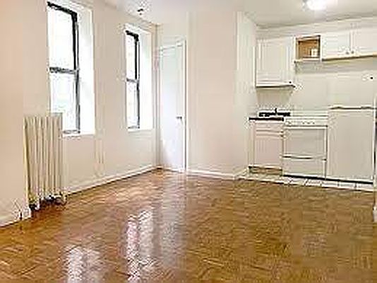 1st image of 203 E 27th St APT 8D