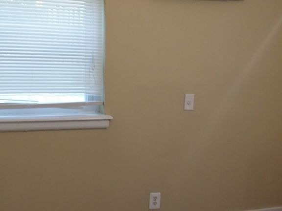 4th image of 618 Notabene Dr APT 4