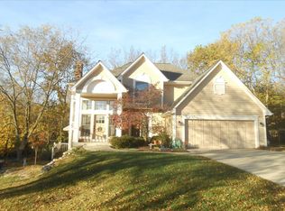 408 NW Tennyson Pl, Lees Summit, MO 64081