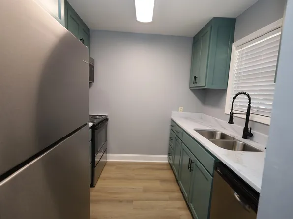 909 Greenwood Dr, Valdosta, GA 31601