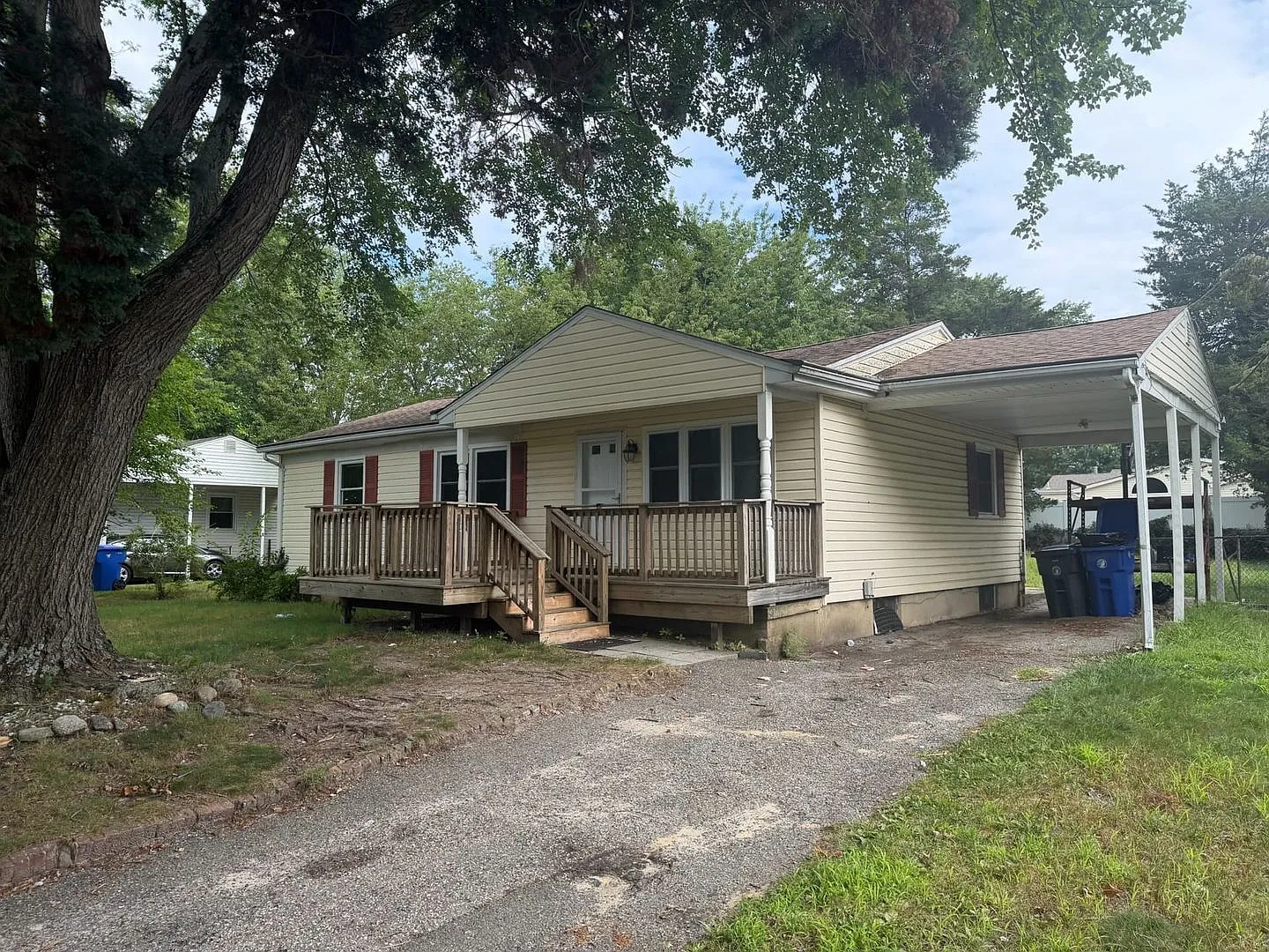 Three-Bedroom Ranch with Central Air in Toms River — Photo 2