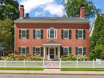 31 Court St, Dedham, MA, 02026