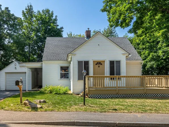 86 Batchelder Street, Laconia, NH 03246