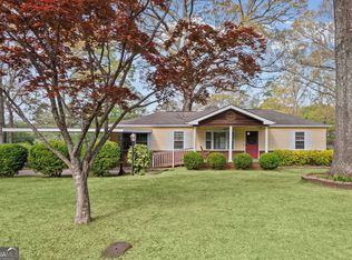 5760 Brenda Dr SW, Mableton, GA