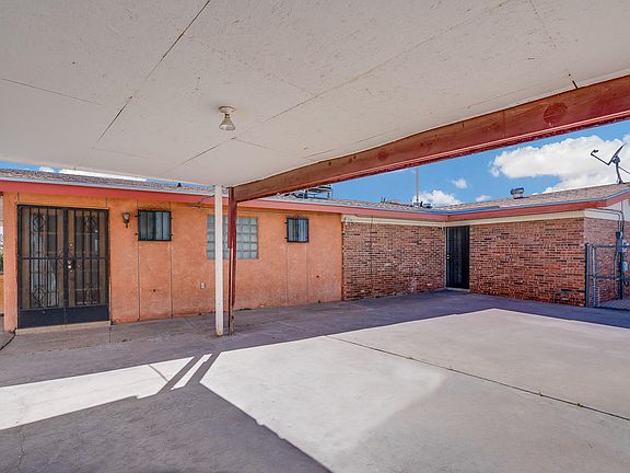 3rd image of 253 Caribe Cir
