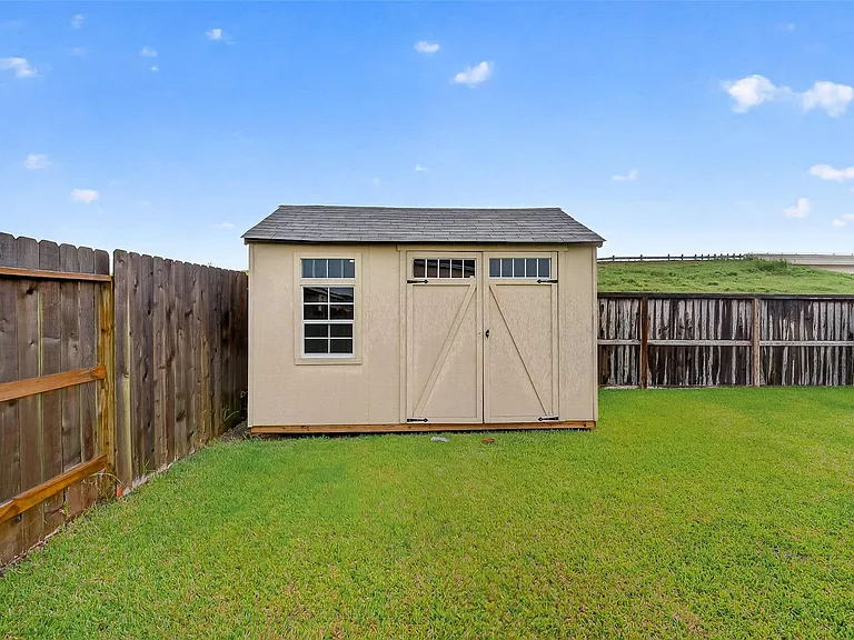15723 Autumn Chicory Dr — Photo 24