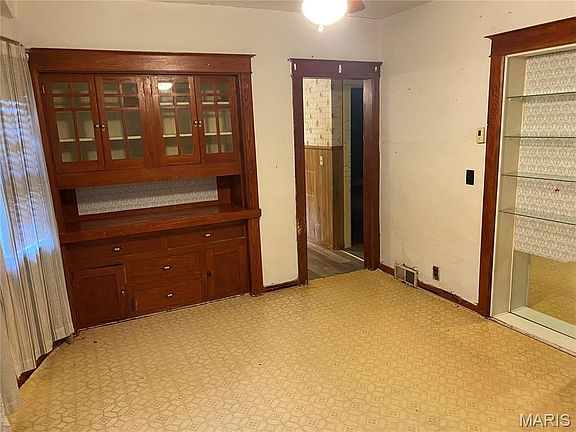 5th image of 3301 Saint Marys Ave
